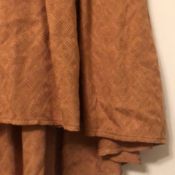 Open back with tie dress - Picture 5 of 10